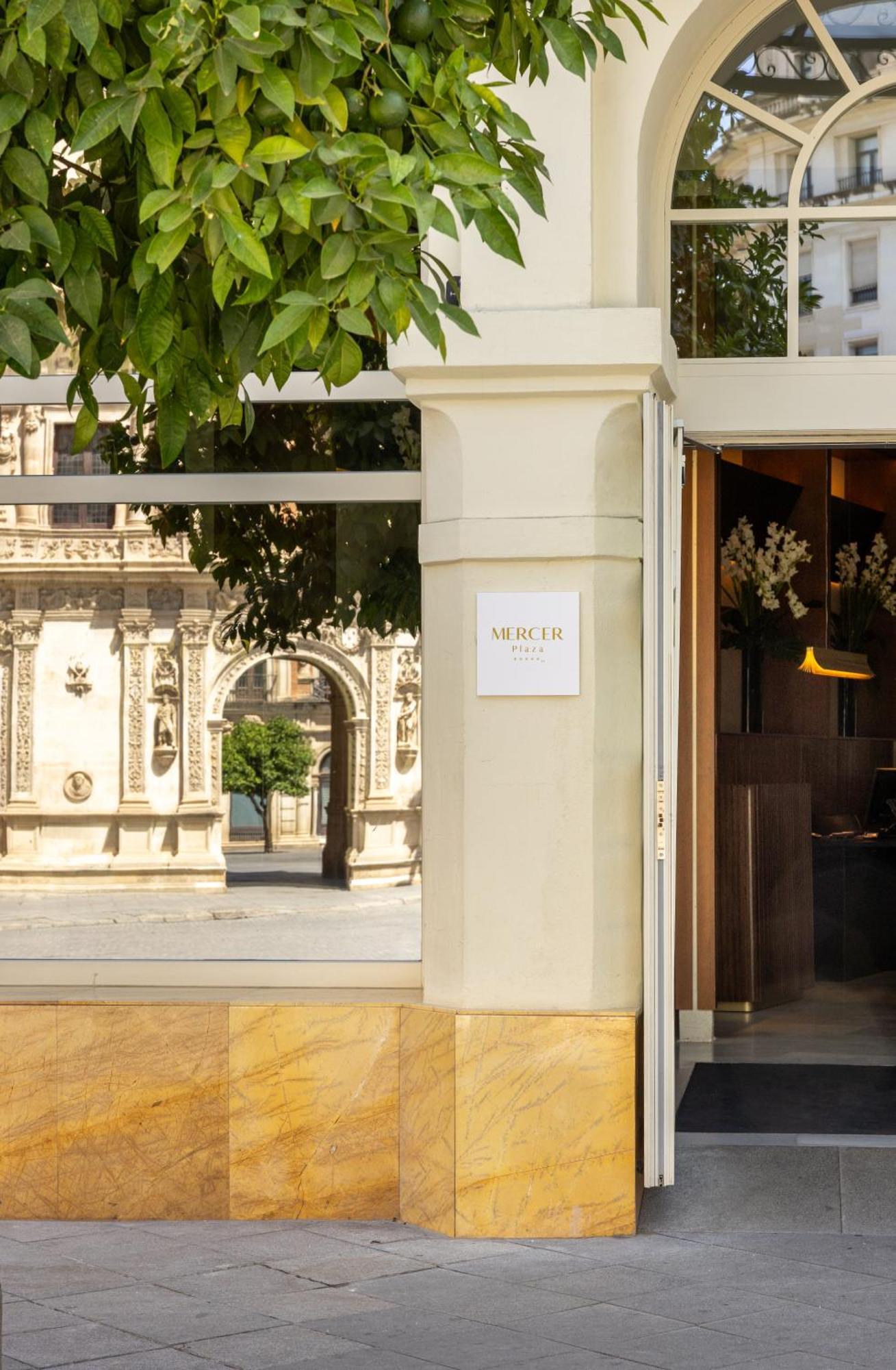 Mercer Plaza Sevilla 5 Gl Exteriér fotografie